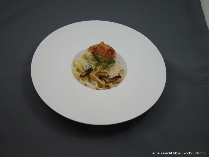 Noedels met coquilles en parmaham 