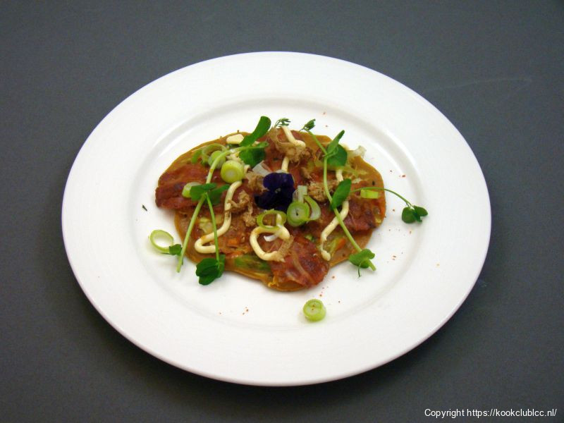 Okonomiyaki (een hartige Japanse pannenkoek)