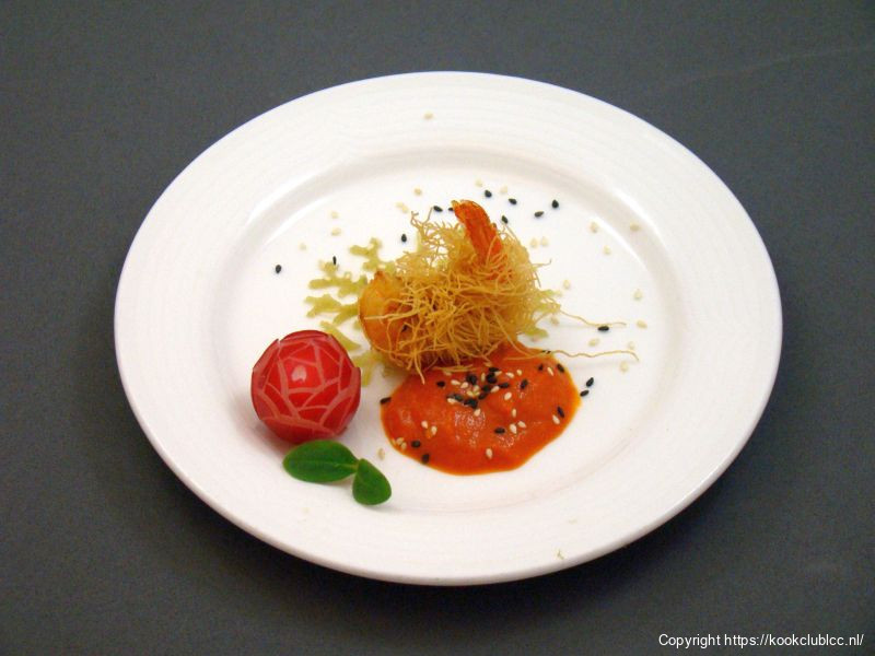 Scampi in kataifi met pittige ketchup en komkommergelei