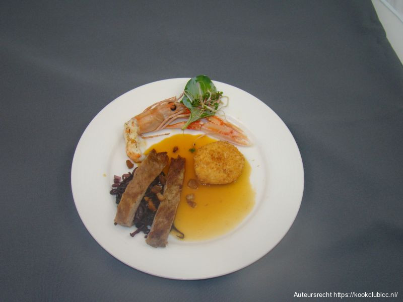 Liberico secreto, rode uiencompote en gefrituurde polenta